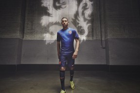 开云网址入口-上海上港战平大连一方，积累保级宝贵积分，上海海港对大连人视频直播