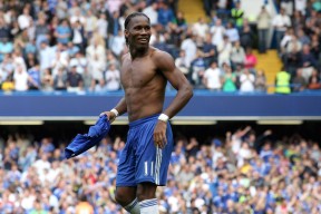 多特蒙德取胜在望，萨索洛队不甘示弱，多特菲萨