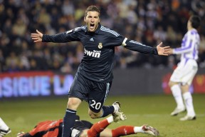 开云体育入口-“校园足球推行多样化比赛形式，激发青少年兴趣”，校园足球开展现状及对策