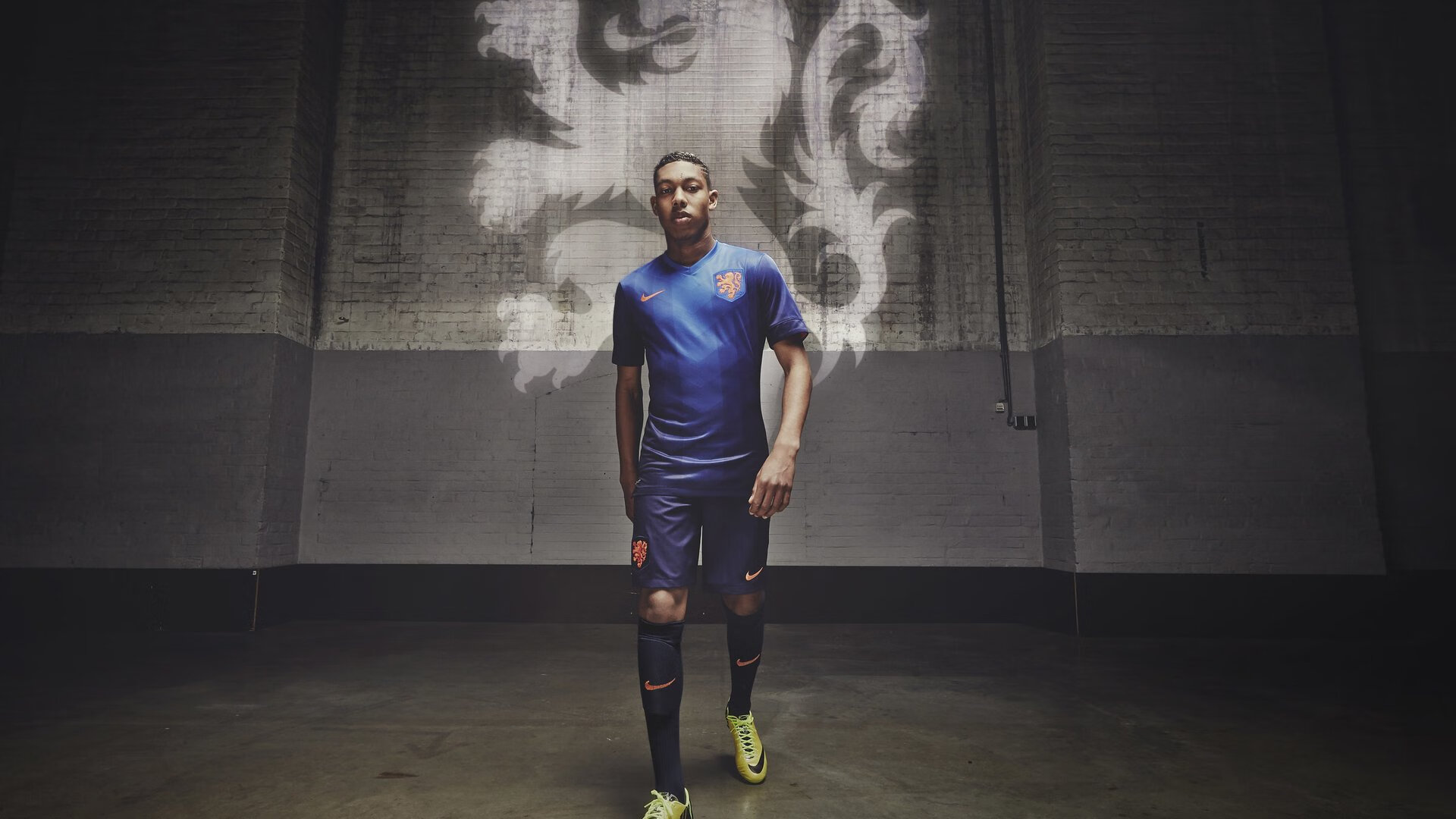 _文化交流杯：不同国家运动员的友谊赛_，运动员代表别的国家参赛